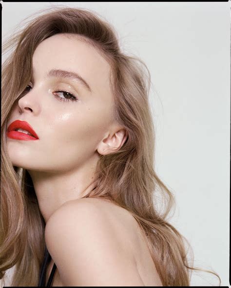 lily rose depp lipstick